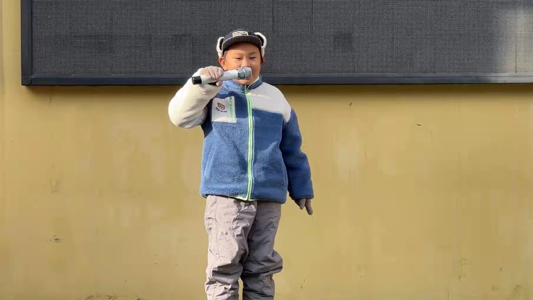 幼儿园儿歌表演_幼儿园舞台表演活动_儿童舞台表演秀
